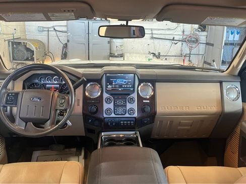 Used 2016 Ford F350 Lariat w/ Lariat Ultimate Package image 20