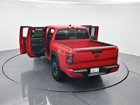 Used 2023 Nissan Frontier PRO-4X w/ Technology Package AWD/4WD image 42