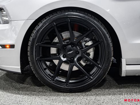 Used 2013 Ford Mustang GT Premium w/ Security Pkg image 10