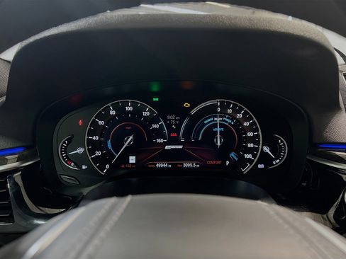 Used 2018 BMW 530e image 7