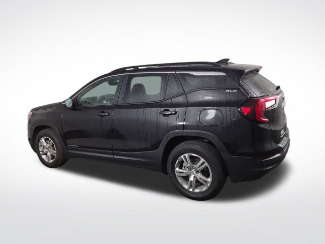 Used 2023 GMC Terrain SLE w/ Driver Convenience Package AWD/4WD image 10