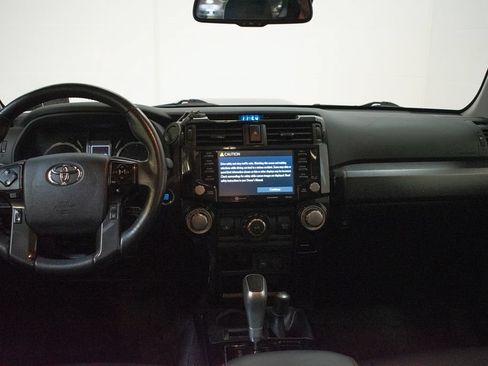 Used 2021 Toyota 4Runner TRD Off-Road Premium w/ Moonroof Package AWD/4WD image 11