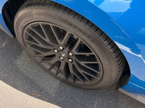 Used 2021 Ford Mustang GT Premium w/ GT Performance Package RWD image 5