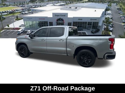 Used 2023 Chevrolet Silverado 1500 RST AWD/4WD image 12