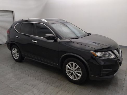 Used 2020 Nissan Rogue SV FWD image 11