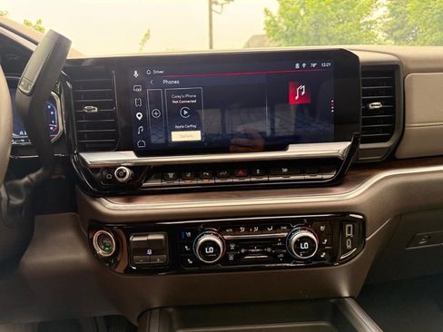 Used 2025 GMC Sierra 2500 SLT w/ SLT Premium Package AWD/4WD image 58