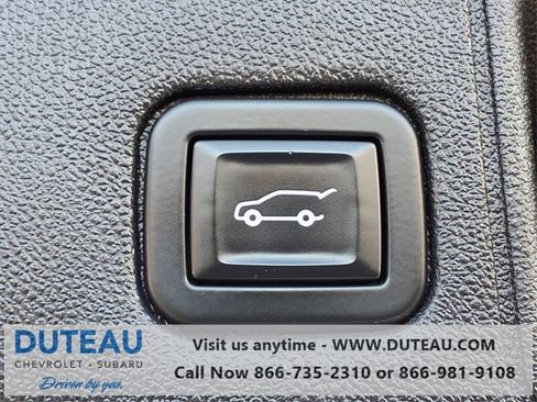 Used 2021 GMC Terrain SLE w/ Driver Convenience Package image 9