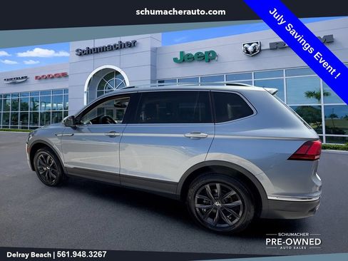 Used 2024 Volkswagen Tiguan SE FWD image 5