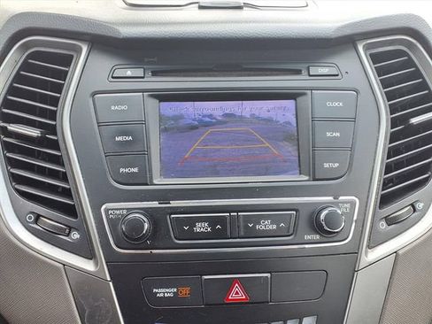 Used 2017 Hyundai Santa Fe Sport FWD image 11