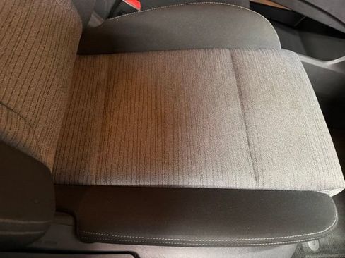 Used 2023 Nissan Rogue SV AWD/4WD image 28