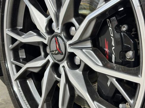 Used 2024 Chevrolet Corvette Stingray Preferred Cpe w/ Z51 Performance Package image 21