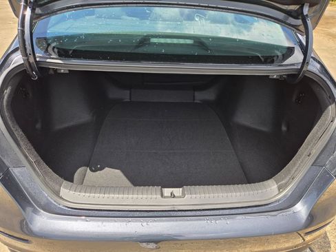 Used 2025 Honda Accord SE image 28