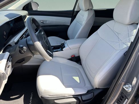 New 2026 Hyundai Tucson SE FWD image 17