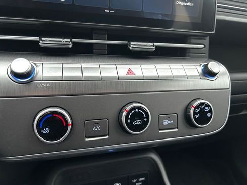New 2026 Hyundai Kona SE AWD/4WD image 23
