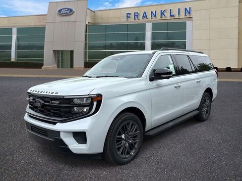 New 2026 Ford Expedition Max Platinum AWD/4WD image 3
