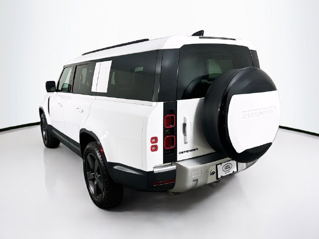 New 2025 Land Rover Defender 130 S AWD/4WD image 7