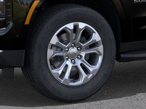 New 2026 Chevrolet Suburban LT w/ Comfort Package image 9