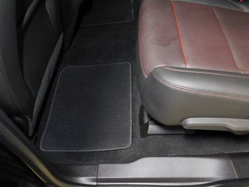 Used 2019 Chevrolet Blazer RS image 79