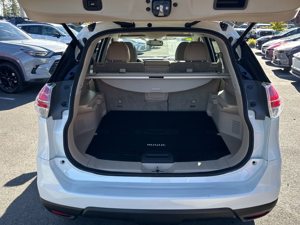 Used 2016 Nissan Rogue SL w/ SL Premium Package AWD/4WD image 25