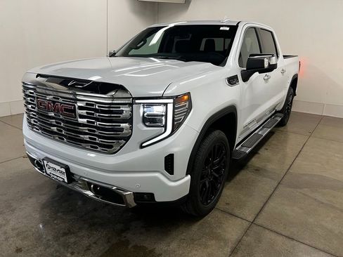New 2026 GMC Sierra 1500 Denali AWD/4WD image 9