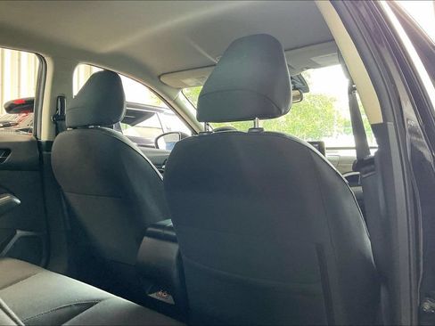 Used 2025 Nissan Altima 2.5 SV FWD image 19