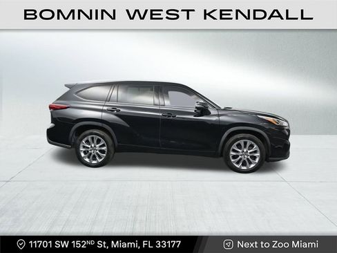 Used 2020 Toyota Highlander Limited image 6