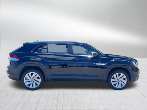 Certified 2023 Volkswagen Atlas Cross Sport SE w/ Panoramic Sunroof Package AWD/4WD image 8
