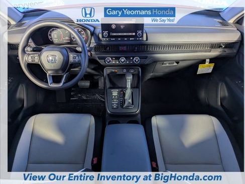 Used 2025 Honda CR-V LX image 16