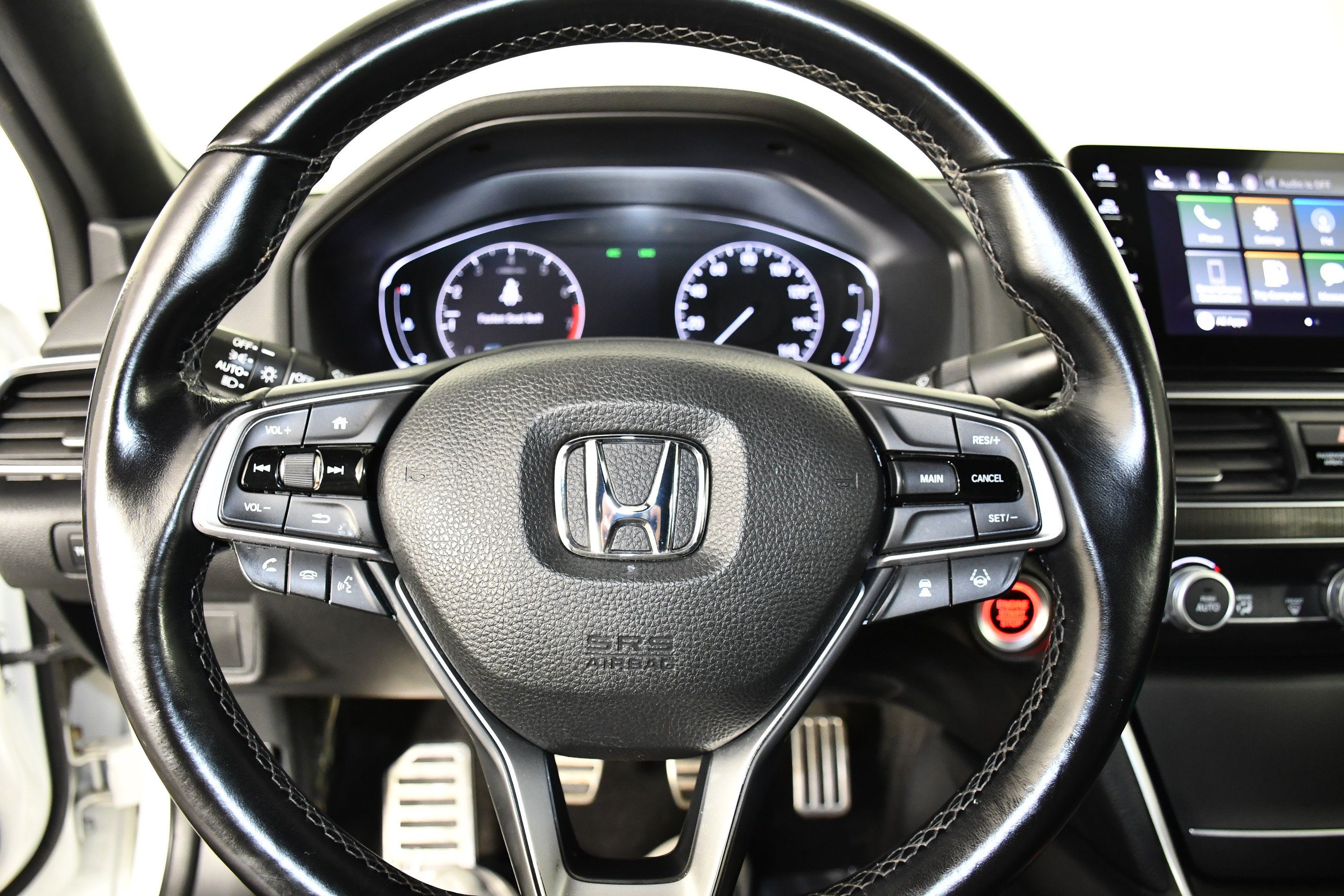 Used 2018 Honda Accord Sport image 19