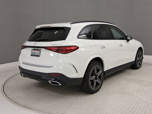 Used 2023 Mercedes-Benz GLC 300 4MATIC image 7