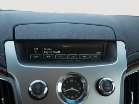 Used 2009 Cadillac CTS 3.6 AWD image 8