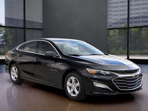 Used 2024 Chevrolet Malibu LS image 7