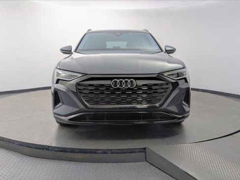 Used 2024 Audi Q8 e-tron Premium Plus w/ Premium Plus Package AWD/4WD image 12