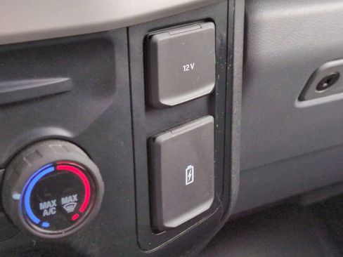 Used 2023 Ford F250 XL w/ STX Appearance Package image 29