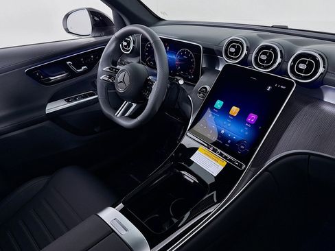 New 2026 Mercedes-Benz GLC 300 image 15