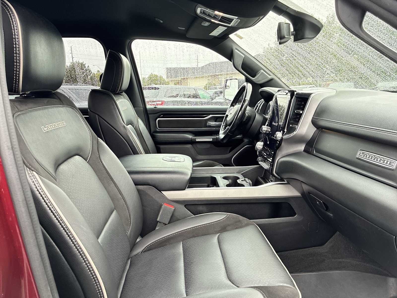 Used 2020 RAM 1500 Laramie w/ Sport Appearance Package AWD/4WD image 23
