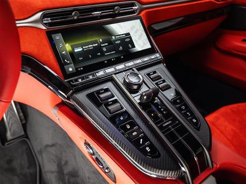 New 2026 Aston Martin V8 Vantage Coupe image 27