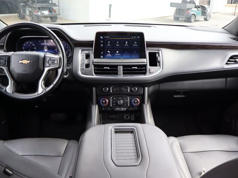 Used 2022 Chevrolet Tahoe LT AWD/4WD image 16
