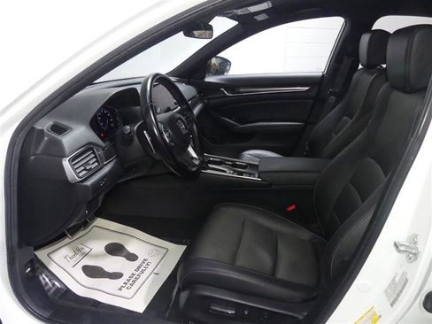 Used 2021 Honda Accord Sport image 19