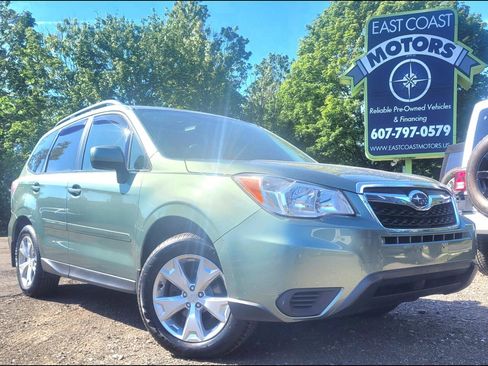 Used 2014 Subaru Forester 2.5i Premium w/ All-Weather Package AWD/4WD image 1