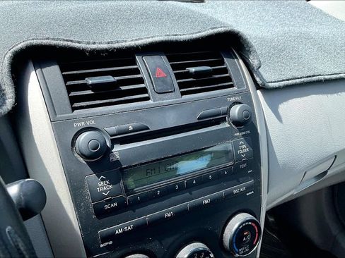 Used 2009 Toyota Corolla FWD image 23