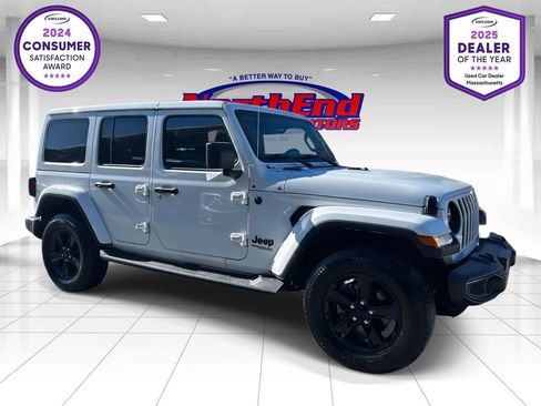 Used 2021 Jeep Wrangler Unlimited Sahara image 1