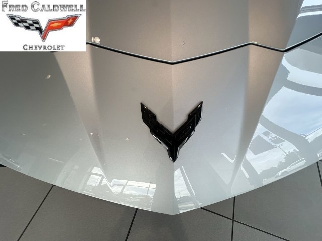 Used 2026 Chevrolet Corvette Stingray Premium Conv w/ Z51 Performance Package RWD image 32