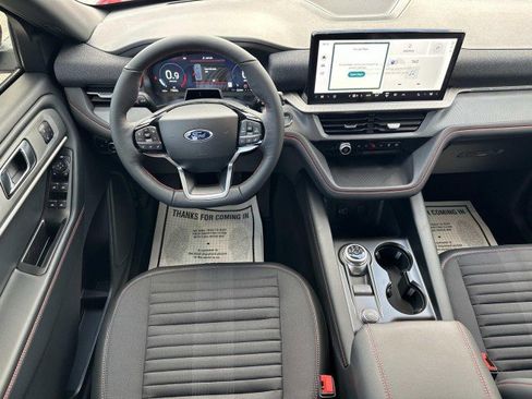 New 2026 Ford Explorer ST-Line w/ ST-Line Street Pack image 23