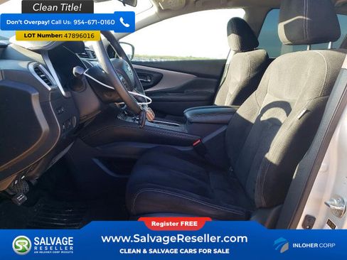 Used 2022 Nissan Murano S image 9