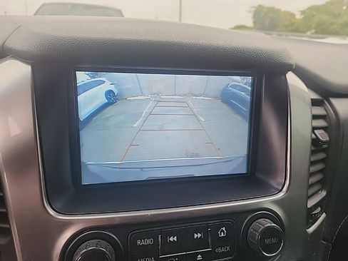 Used 2018 Chevrolet Suburban Premier AWD/4WD image 20