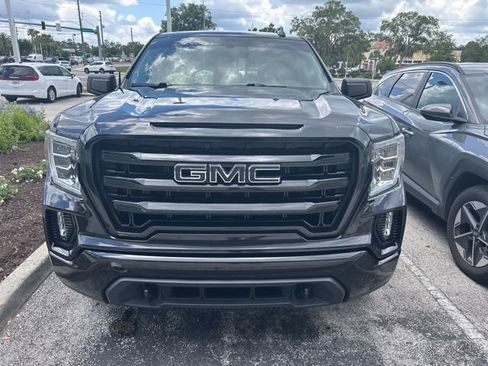 Used 2020 GMC Sierra 1500 Elevation w/ Elevation Value Package RWD image 2