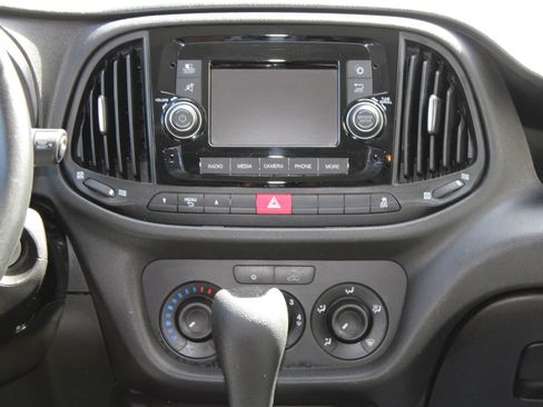 Used 2021 RAM ProMaster City Tradesman FWD image 14