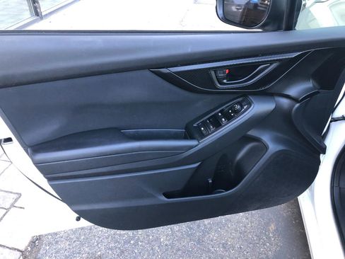 Used 2019 Subaru Impreza 2.0i Premium AWD/4WD image 9