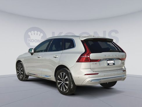 Used 2023 Volvo XC60 B5 Plus w/ Climate Package image 4